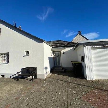 Wohnzeit-koeln Holiday home *